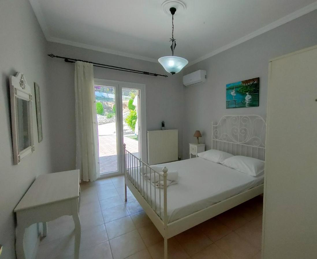 Villa Southern Comfort Lefkímmi Exterior foto